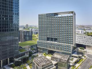 Hilton Shanghai Zhangjiang Science City - Shuttle bus to Shanghai Disney Resort and Shanghai New International Expo Centre during exhibition period and 30 minutes drive to PVG - 6