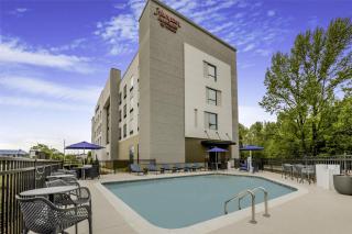 Hampton Inn & Suites By Hilton Decatur - 9