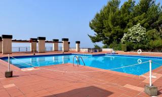 Bilocale con piscina condominiale - 8