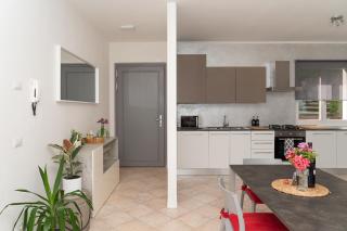 Casa Jami - Navene - 8