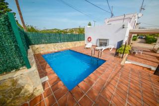 Casa con jardín, piscina y la playa a 5 minutos - 0