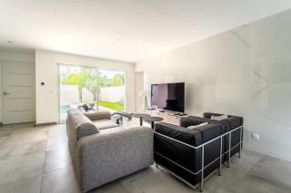 Villa climatisée avec piscine et stationnements - Vendargues - 7