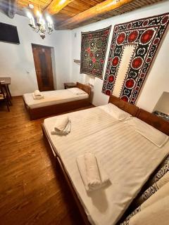Ohun karavan saray Historical Museum hotel XIX century Best cheap in old sity Bukhara boasts a wealth of historical monuments, reflecting its rich history as a major Silk Road city - Bukhara - 3