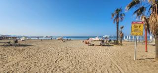 Apartment By The Beach - Durrës - 8