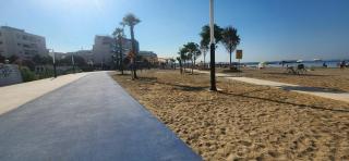 Beach Side Two-Bedroom Apartment - Durrës - 8