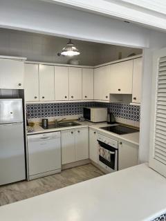 Coastal Charm with Unforgettable Views - Fuengirola - 3