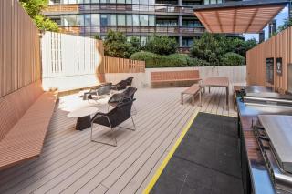 Docklands Melbourne Victoria Harbour Views - 8