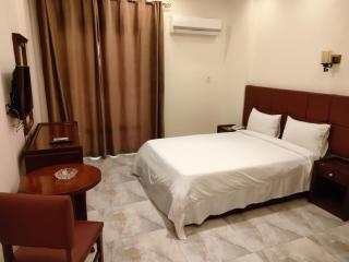 Red Sea Hotel - - 9