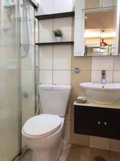 New fully furnished 1 BR unit in Kapitolyo Pasig - Manila - 5