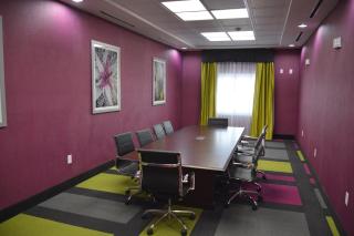 Best Western Plus Dilley Inn & Suites - 2