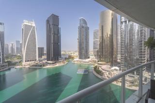 StayShort - Vibrant Studio in JLT Sleeps 4 with Lake Views! - 5