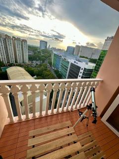 Awesome Sunset View in Venice Luxury Residences, Walk to Everything, 5 mins away to BGC, Direct access to Venice Mall - Manila - 1
