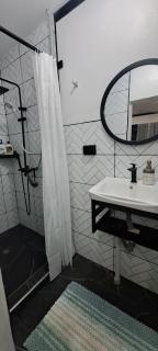 Silagi Holiday Home - Nadi - 7