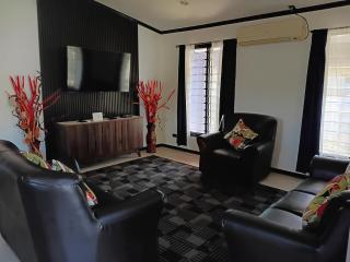 Silagi Holiday Home - Nadi - 8