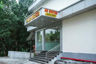 AR Suites - Kotamangalam - 8