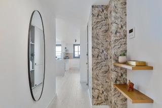 One 80 within walking distance to the sea - 2
