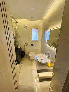 Luxury Inn 3BR Amazing Garden view in Madinaty B1 - Madinaty - 2
