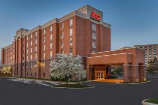 Hampton Inn & Suites Detroit/Airport Romulus - Romulus - 9