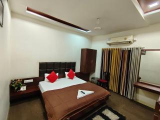 Hotel HEAVEN - Bhusāwal - 3