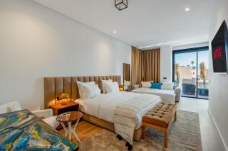 Villa Nadia, Heated Pool, 15min from City Center, 4 Suites, Private Cook and Airport Pickup - 8