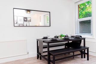 Modern 5-bed - Sleeps 10-walk To Centre & Parking - Southampton - 6