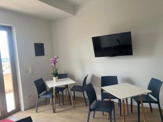 FLAIC b&b - 3