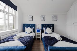 Lovely & Cosy 2BR 2Bath 'Penthouse' Steps to Hyde P - Londra - 9