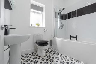 Modern unique duplex apartment in town centre - Lytham St Annes - 6