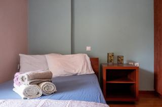 Sea and City Apartment - 9