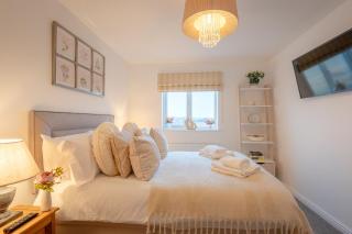 Lytham Christal Retreat - Luxury Detached, Garden, Drive - Lytham St Annes - 9