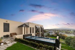 Beauty with Panoramic Views of Mount Pirongia - Te Awamutu - 8