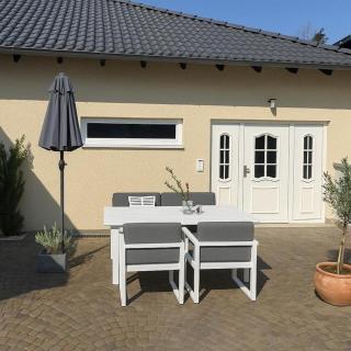 Singel Apartment mit Grill ideal für den Sommer - Hirschaid - 1