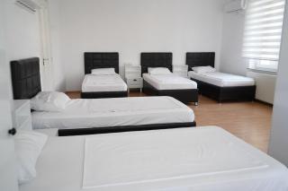Hostel AKSU - Bucharest - 7