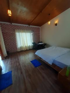 shri Chandra homestay kainchidham - Nainital - 2