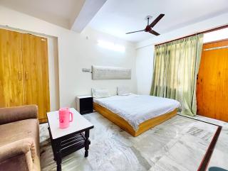 NAINITAL HOTEL SHAH GUEST HOUSE - Near Mall Road Provided Free Wi fi #Restaurant #Parking #Room Service And Excellent Customer Service !! Best Seller Hotel In Nainital - Nainital - 7