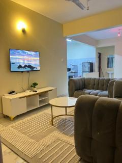 Stylish & Cozy 1 Bedroom Aparment Bamburi Mombasa - Mombasa - 4