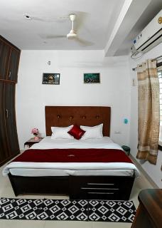 Kanakdhara Homestay - Ujjain - 3