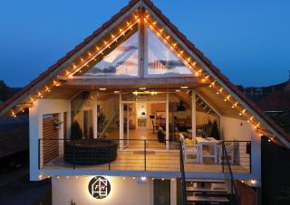 Famma House - - 0