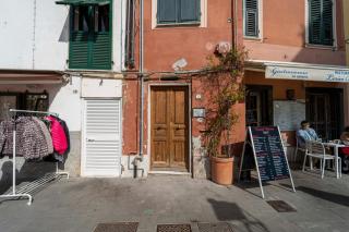 Casa tipica ligure lungomare in pieno centro - 3