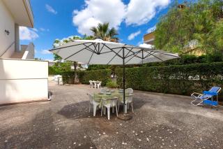 Villino Raffy by BarbarHouse - Torre dell'Orso - 8