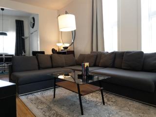 Perfect for Groups Big Livingroom 2 Backyard 3BR - Montréal - 0
