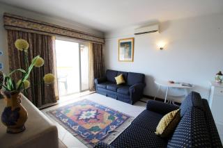 Al-Charb Retreat by SAPvillas - Quarteira - 2