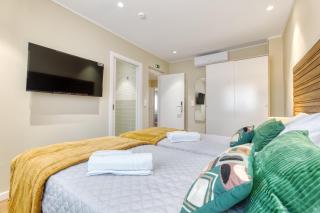 Orange Inn - Ramada - 8