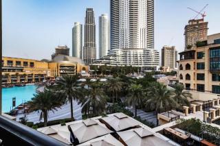 Cozy 2BDR Residence in Dubai's Souk Al Bahar - 2