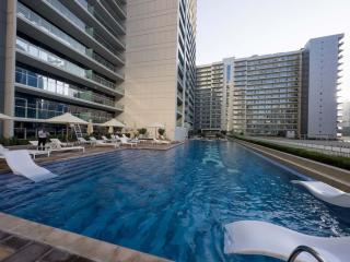 Vera Tower - 2 Bedroom with Burj Khalifa view - 3