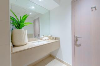 One Bedroom Apartment in Yas Island with Complimentary Yas Theme Park Tickets - Abu Dhabi - 9
