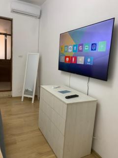 City Center Apartment - Tirana - 8