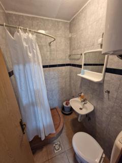 Apartmani Krin - Dobra Voda - 1
