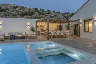 Luxury Villa Maximus - With Private Heated Pool - Atsipopoulo - 8