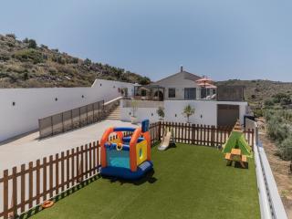 Luxury Villa Maximus - With Private Heated Pool - Atsipopoulo - 4